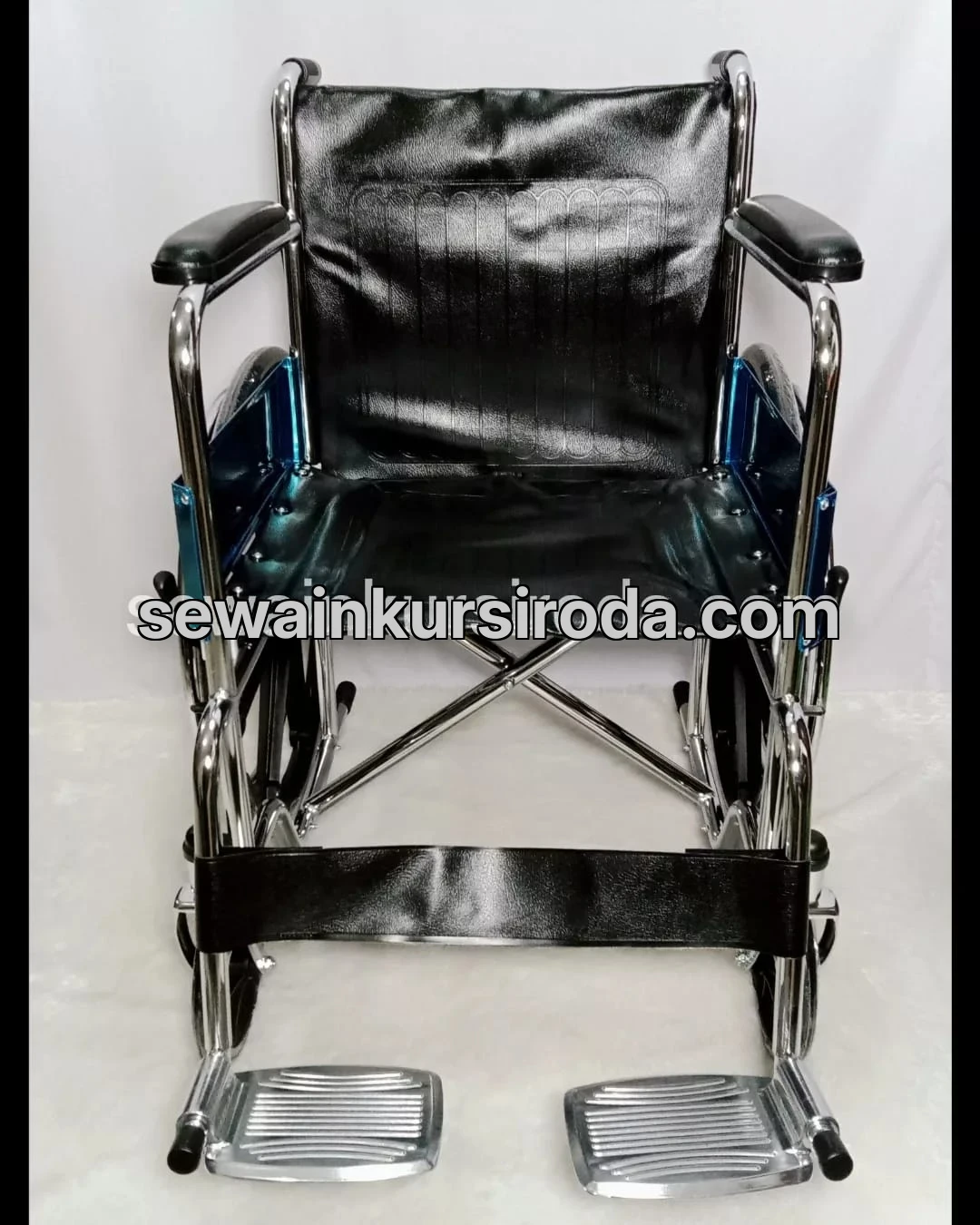 (SEWA) Kursi Roda Standar Racing
